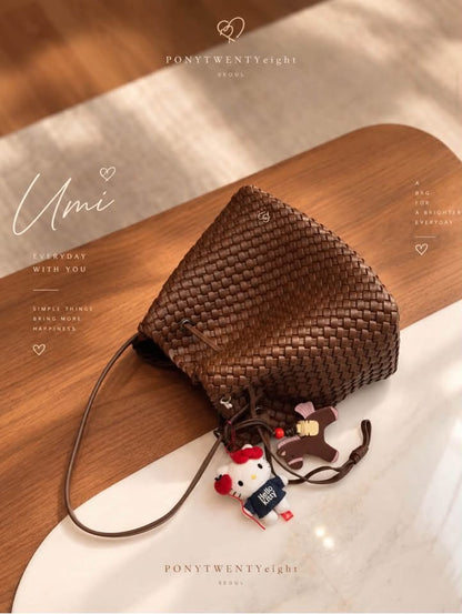 PONY TWENTY-EIGHT U-MI Chocolate 編織袋 索繩及容量展示